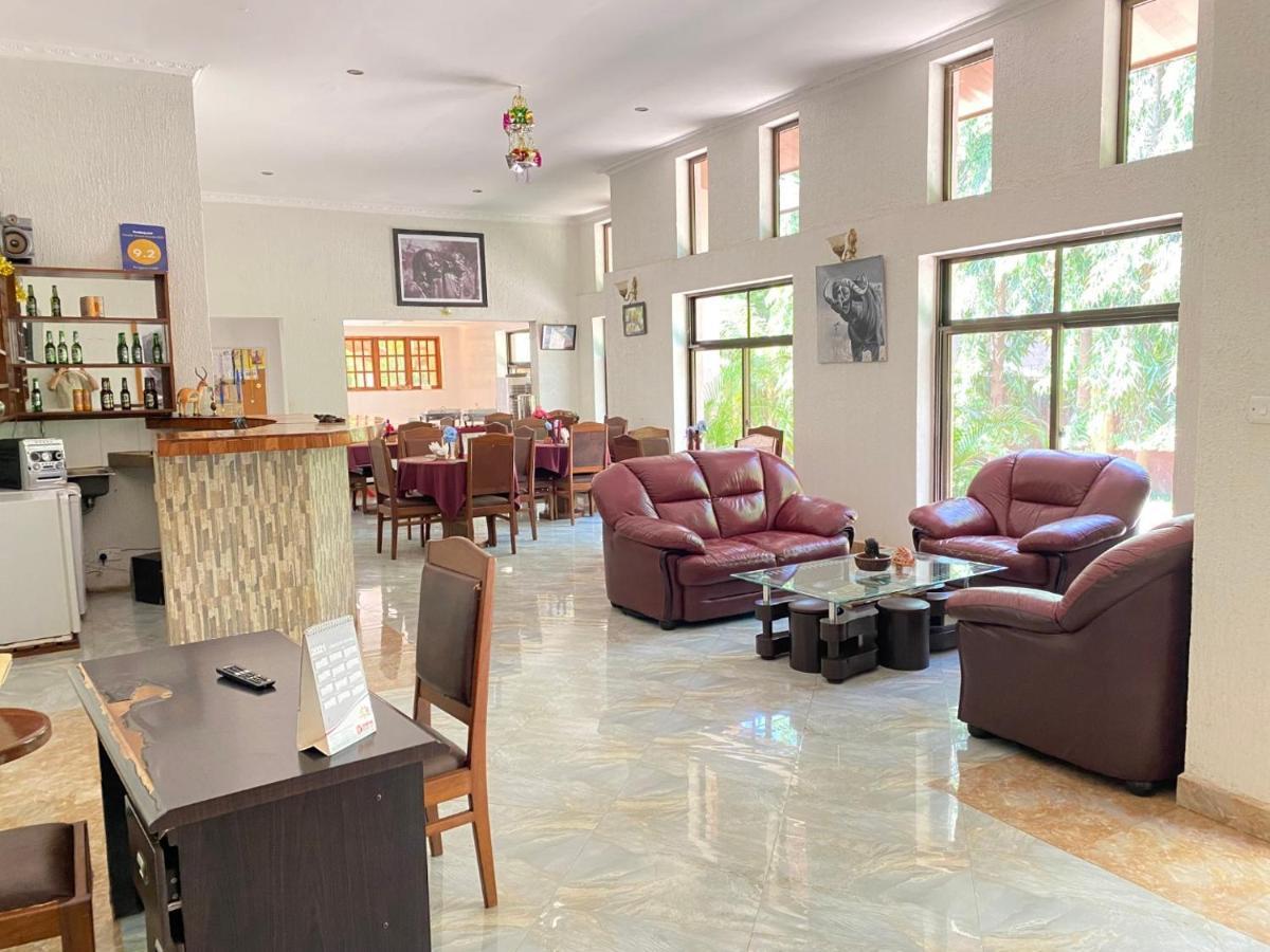 מושי Sangana Lodge מראה חיצוני תמונה