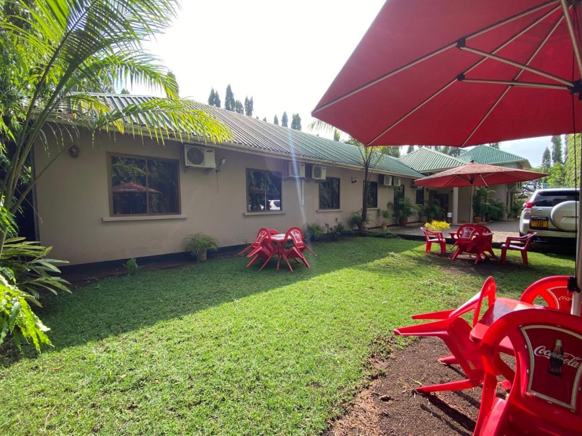 מושי Sangana Lodge מראה חיצוני תמונה