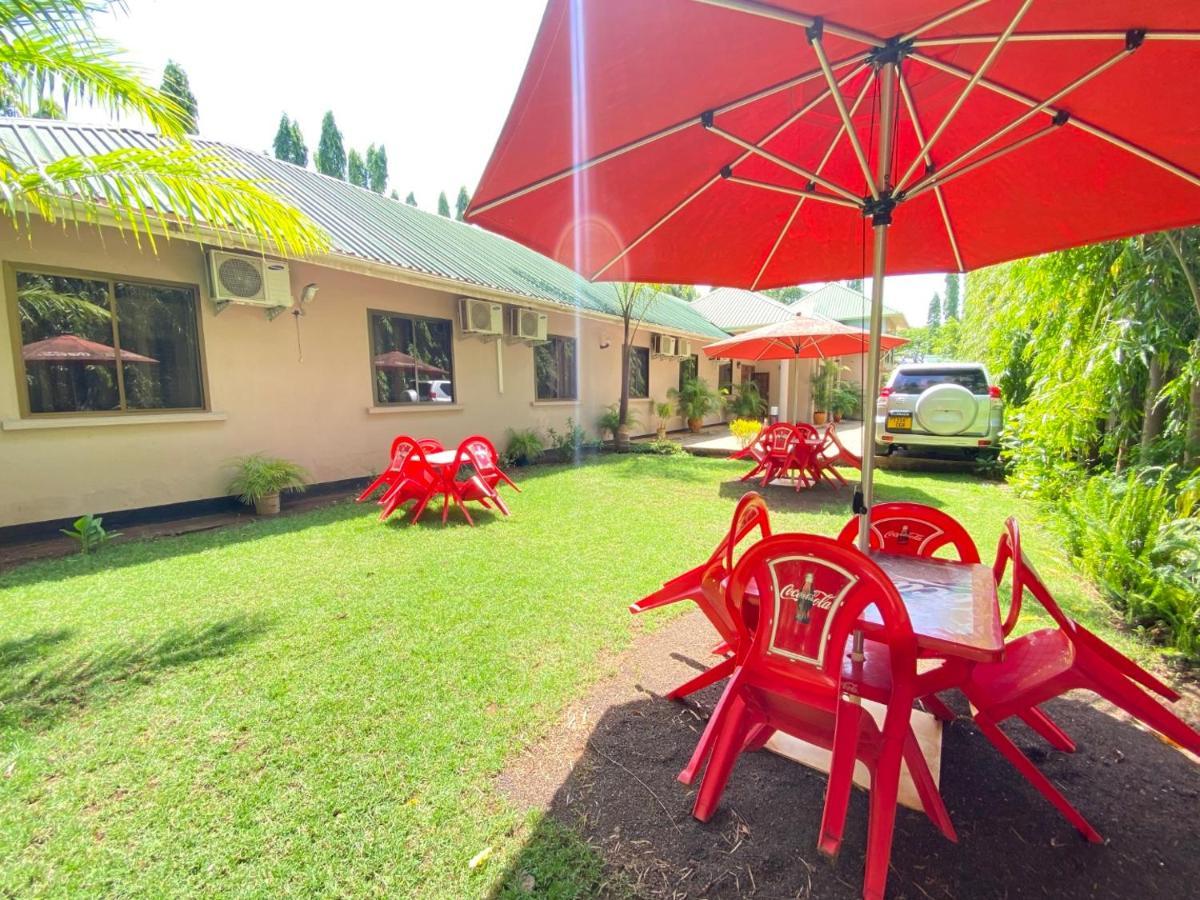 מושי Sangana Lodge מראה חיצוני תמונה